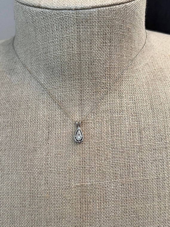 14K White Gold Diamond Teardrop Pendant- .07ct- Vi