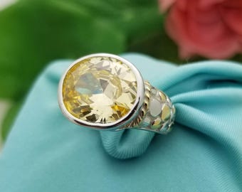 18K White Gold Plated Oval Canary Stone- Dot Fashion Ring-Vintage