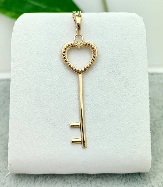 14K Heart Key with Detail Heart Charm- Vintage, E… - image 4
