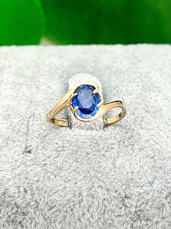 10K Gold Oval Sapphire Cocktail Ring- Vintage, Est