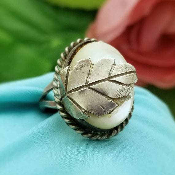 Silver Native American Inspired Mother of Pearl L… - image 1