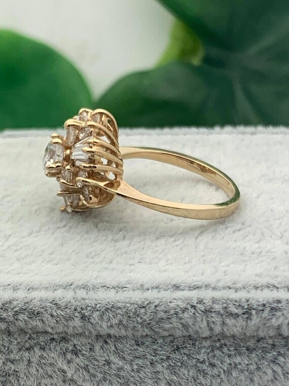 10K Yellow Gold Floral CZ Cluster Cocktail Ring- … - image 8
