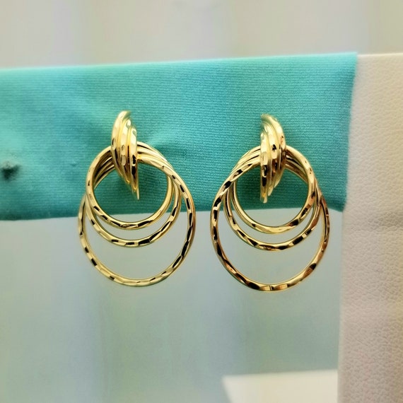 14K Gold, Diamond Cut Hammered Look Loop Earrings… - image 3