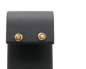 Vintage 1980’s 14K Yellow Gold Diamond (.05 TCW) Stud Earrings – Dainty