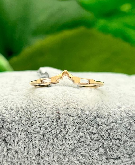 14K Yellow Gold Diamond Ring Wrap- .06ct- Vintage… - image 1