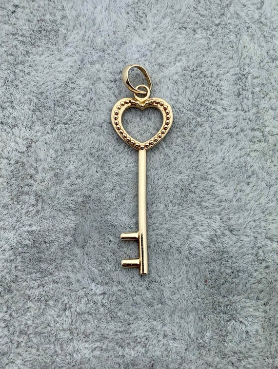 14K Heart Key with Detail Heart Charm- Vintage, E… - image 1