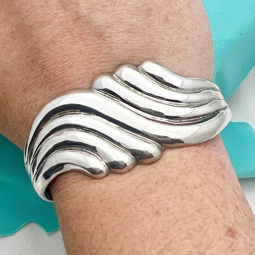 ヴィンテージ！Silver Wavy Cuff ブレスレット #1 Silver WIDE Wave Cuff Bracelet-sterling-solid-925 Stamped