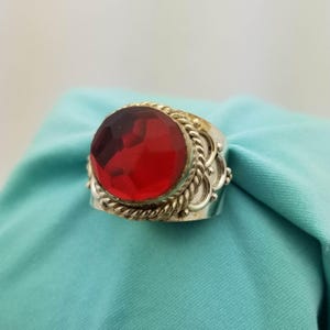 Vintage Sterling Silver Large Ruby Red Cubic Zirconia Fashion Ring-Estate