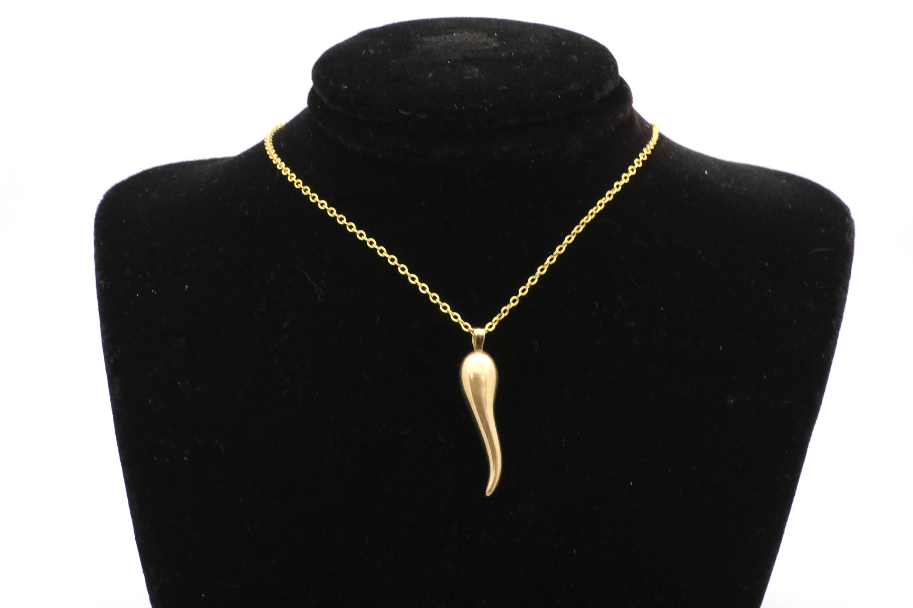 thumbnail image 2 of Vintage 1980s Italian Horn Cornicello Pendant – Gold Tone, Good Luck Charm – Estate J1 2 of 5