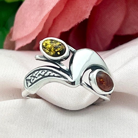 Silver Retro Fossilized Amber Statement RingSterling… Gem