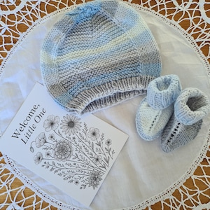 Hand-Knitted Baby Hat & Booties Set – Soft Blue Baby Gift | Newborn Shower Present | Handmade Baby Accessories