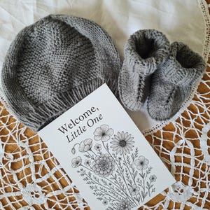 Hand-Knitted Baby Hat & Booties Set – Soft Grey Baby Shower Gift | Newborn Gift Set | Handmade Baby Accessories