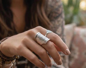 Anillo bereber de plata de ley hecho a mano: joyería tribal étnica bohemia