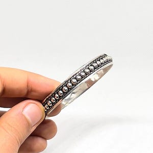 ベルベル人のシルバーバングル - Etsy 日本