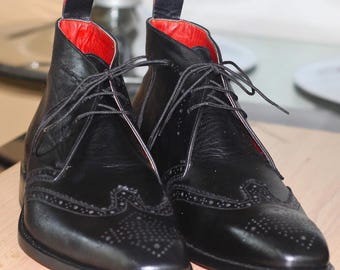 Botas Chukka de cuero hechas a mano: Botas de vestir negras para hombre