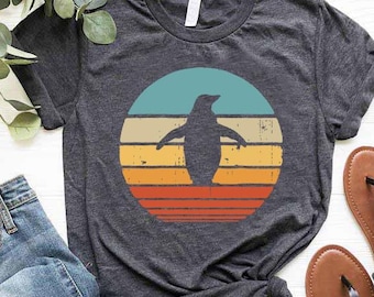 Penguin Shirt, Retro Penguin Sunset Shirt, Penguin gifts for Women, Vintage Penguin T shirt, Retro Sunset Shirt, Penguin Lover Gift