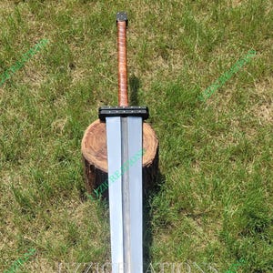 63&quot;Long Guts Raider From Berserk Anime Sword,Lightweight version,Spring steel blade with Genuine Leather Scabbard