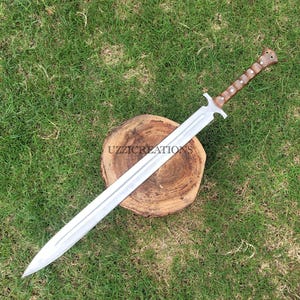 30&quot; Fully Functional & practical Sword,Hand forged full tang ,Spring steel blade with Genuine Leather Scabbard