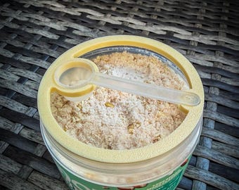 Porte-cuillère ESN MORE pour poudre aromatisante épaisse | Organisateur de cuillères doseuses | Compatible avec les poudres aromatisantes More Nutrition | Accessoires de cuisine