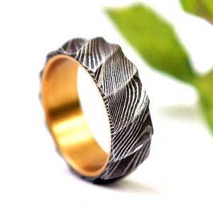 Damascus Steel Ring: Whiskey Barrel Wood Inlay Wedding Band