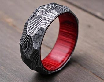 Handmade Damascus Steel Ring | Faceted Black Band with Red Wood Interior