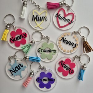 Llaveros personalizados para el Día de la Madre, cualquier letra y nombre, cualquier color