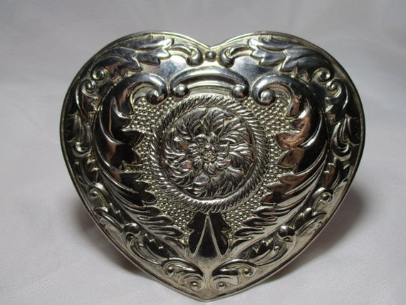 A 1980's Lovely Heart Shaped Silver Plate Jewel B… - image 2