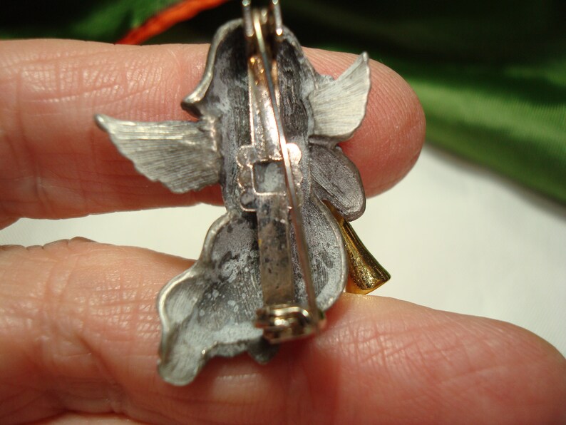 Vintage Pewter Tone Little Angel with Golden Trumpet Pin.