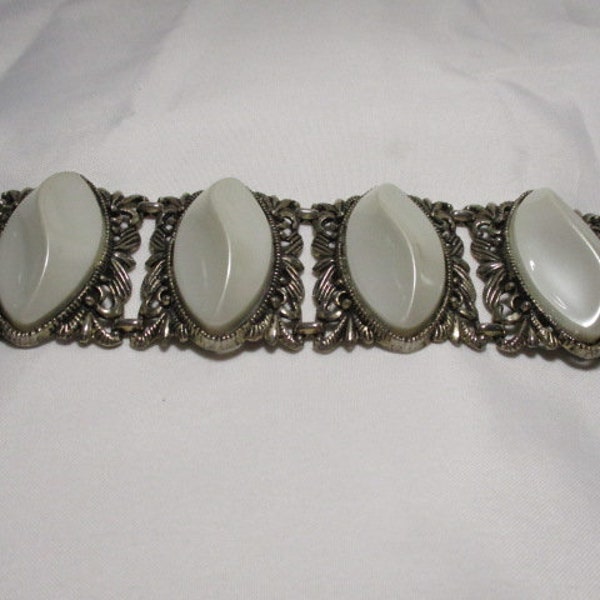 Mid-Century Selro Style Chunky Bracelet with Oval, Twisted  Pearl Like Cabochons .