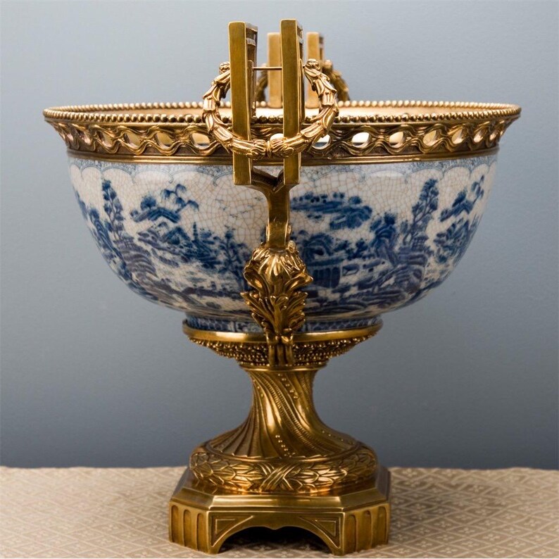 PORCELAIN PLANTER - BLUE WILLOW main image 1
