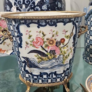 Garden Trellis Porcelain Oval Cachepot Planter
