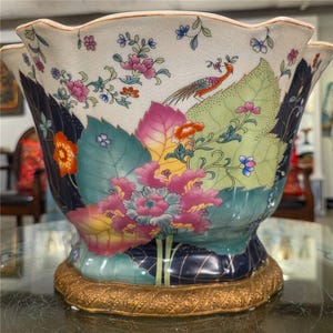 tobacco leaf planter Light This porcelain footbath is the perfect addition to your space NEW! PORCELAIN TOBACCO LEAF PORCELAIN