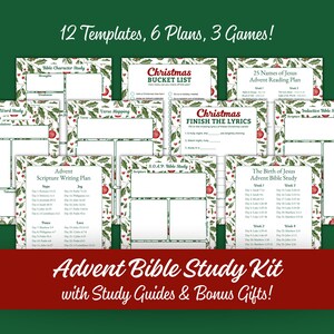 Könnte beinhalten: Advents-Bibelstudien-Kit mit Studienführern und Bonusgeschenken. Das Kit enthält 12 Vorlagen, 6 Pläne und 3 Spiele. Das Design zeigt einen grünen Hintergrund mit einem roten Banner am unteren Rand. Die Vorlagen haben ein Weihnachtsthema.