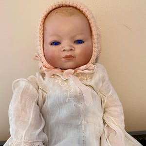 1800&#39;s reproduction of a Petitcollin French Baby doll