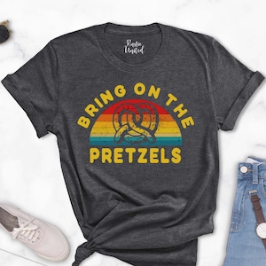 Retro Pretzel Gift, Vintage Pretzel Shirt, Pretzel Snack Shirt, Pretzel Lover Gift, National Pretzel Day, Baker Gift, Baking Gift, Snack Tee