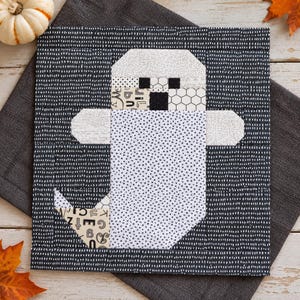 Halloween Ghost Quilt Block Pattern | Halloween Pumpkin Patchwork Block | Digital Download | Wall Hanging & Baby Quilt Sewing Project