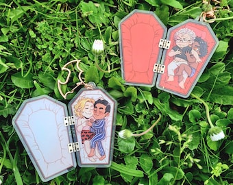 Llaveros de ataúd de IWTV