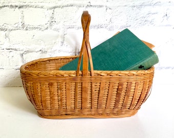 Vintage Chinese Bamboo Wicker Basket, Small Woven Basket with Handle