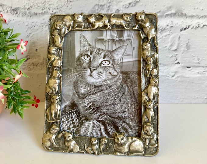 Vintage Pewter Cats Photo Frame, Multiple Cats, 3.5 X 5, Cat Lover Gift