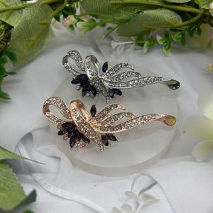 Rose Gold Leaf Brooch – Crystal & Maroon Gem Floral Pin – Vintage-Style Accessory, Elegant Gift for woman