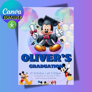 Peut inclure: Une invitation de graduation avec Mickey Mouse habillé d'une toque et d'une robe de graduation, tenant un diplôme. L'invitation est décorée de ballons colorés et d'oreilles de Mickey Mouse. Le texte sur l'invitation indique "Oliver's Graduation", "21 octobre | à 17h00", "123 Anywhere St., Any City, ST 12345", et "RSVP à Olivia au 123-456-7890".