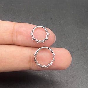 16G Silver Titanium Hinged Clicker Ring | Punk Gothic Spiked Chain Septum Daith Nose Piercing | Hypoallergenic G23 Titanium Hoop 8mm 10mm