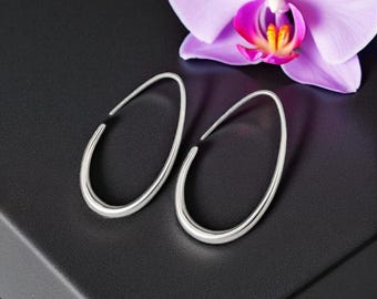 Leichte Oval Teardrop Baumeln | Gold & Gelb überzogener Durchzieh-Look | Hypoallergen Damen Modeschmuck | Geschenk für sie