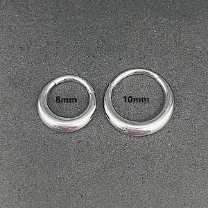 16G Silver Aura Titanium Septum Ring | False Stretched Chunky Hinged Clicker | Thick Septum| Daith| Helix Tragus | Conch Piercing Jewelry