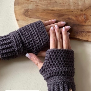 Choice of colors, Handmade crocheted fingerless gloves, texting gloves, acrylic, choose your color image 5