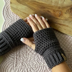 Choice of colors, Handmade crocheted fingerless gloves, texting gloves, acrylic, choose your color image 2