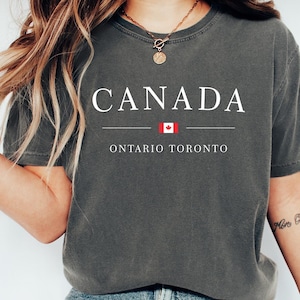 Vintage Toronto Graphic Tee: Canada Souvenir Shirt