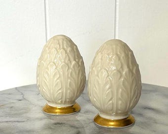 Vintage Lenox Woodleaf Salt & Pepper Shakers – Ivory Porcelain with 24k Gold Trim (1978–1984)