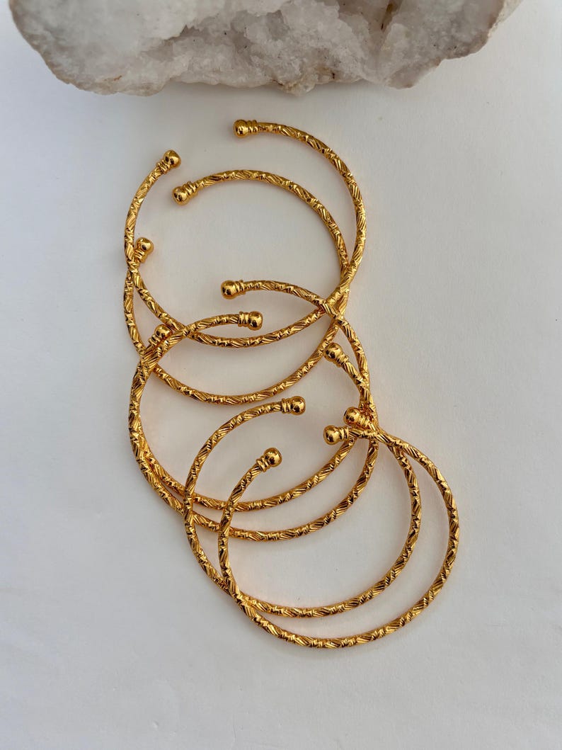 Conjunto de 6 pulseras apilables de diosa, estilo bohemio africano, ideal para el Día de la Madre. imagen 3