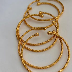 Conjunto de 6 pulseras apilables de diosa, estilo bohemio africano, ideal para el Día de la Madre. imagen 7